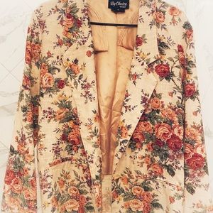 Women’s Vintage Linen Floral Blazer